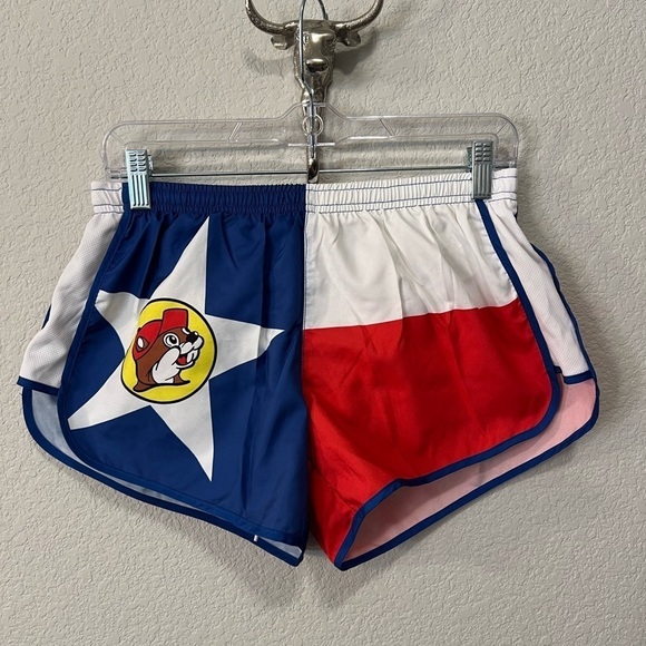 Source Unknown Pants - NWOT Women’s Bucee’s Texan Shorts size medium